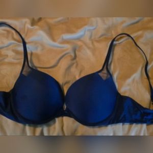 Nice Navy Victoria Secret Push Up Bra 34 D